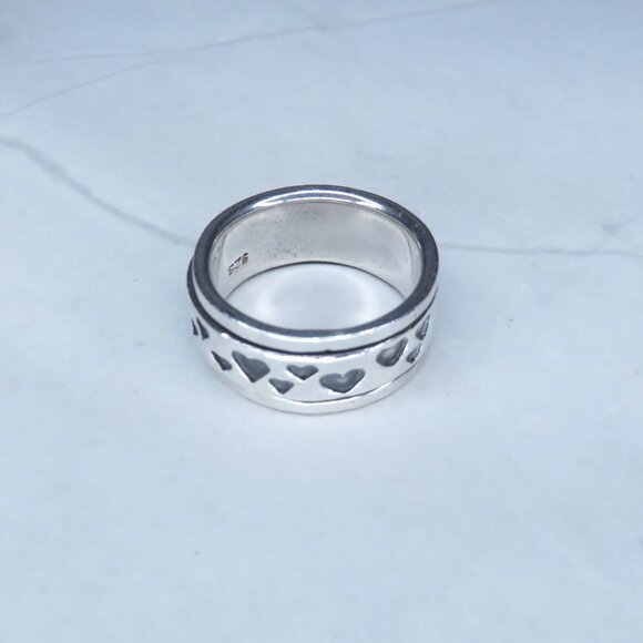 Sterling Silver Spin Ring with Heart Design - Picture 7 of 7